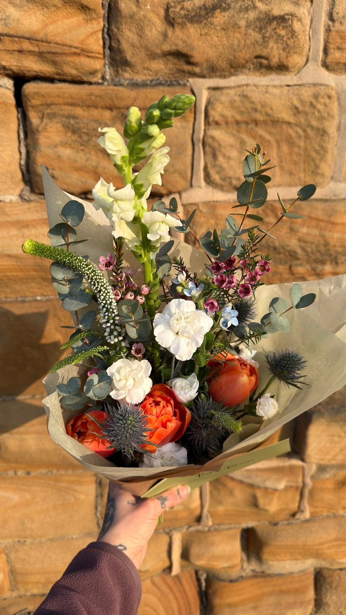 Bee & Bloom Flower Fortnightly Subscription 🌿